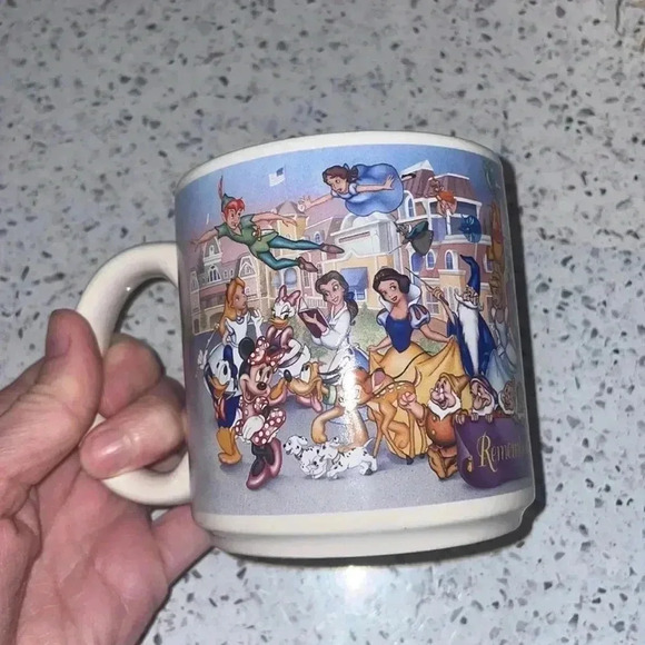Walt Disney World Remember the Magic 1996 Mug - Picture 1 of 5